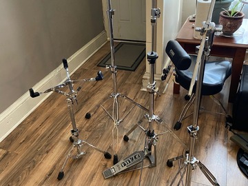 Selling with online payment: Tama Cymbal, Snare Stands & Throne