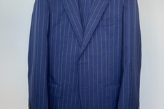 Selling with online payment: [EU] LNOWT Suitsupply mid blue striped suit, size 36R