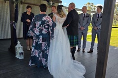 Renting out: Wedding Arch