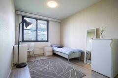 Renting out: Furnished Room in Pasila