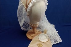 Sell: Komplettset „Feine Zier“ – in Beige & Weiß