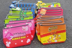 Bulk Lots: TASTE BEAUTY SNACKS COSMETIC CASES