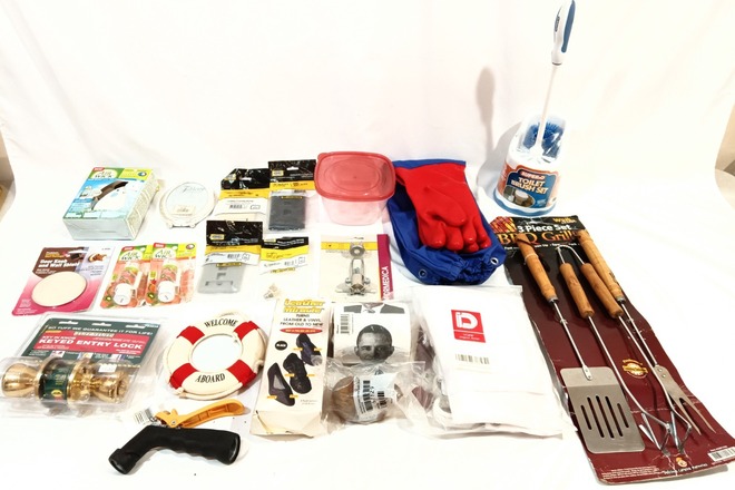 19 New Home & Garden Assorted Items & Decor Original Packging