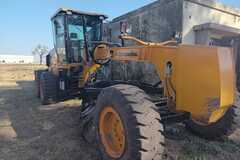En alquiler: MOTONIVELADORA  LONKING CDM7220