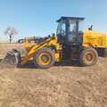 En alquiler: CARGADORA FRONTAL LONKING  CDM835
