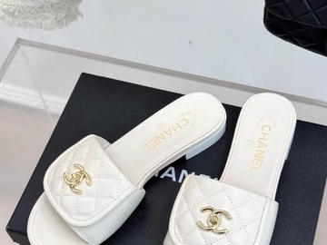 Bulk Lots: 37 Chanel Sandals Slippers (6pcs)