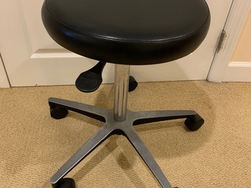 Selling with online payment: Adjustable Stool - Used - Black