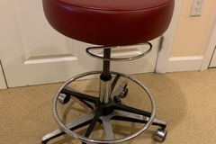 Selling with online payment: Adjustable Stool - Used - Red