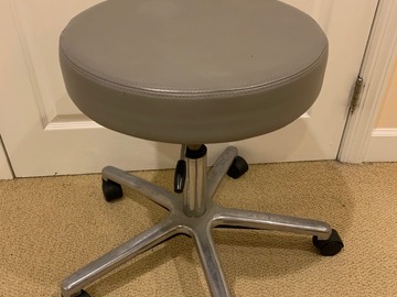 Selling with online payment: Adjustable Stool - Used - Gray