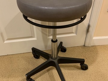 Selling with online payment: Adjustable Stool - Used - Gray