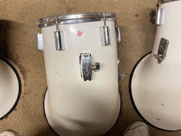 Selling with online payment: North Gretch vintage drums