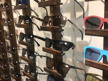Selling with online payment: Classic, custom-made Frame Display