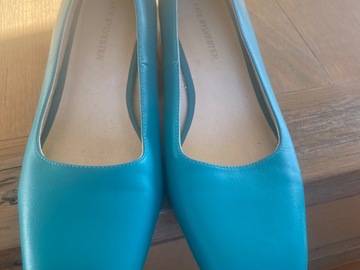 Selling: Blue leather shoes Size 38