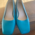 Selling: Blue leather shoes Size 38