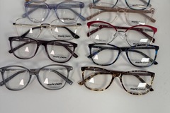 Selling with online payment: 35 New York Eye frames with cases