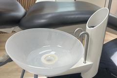 Gebruikte apparatuur: Fonteintje /spitoen