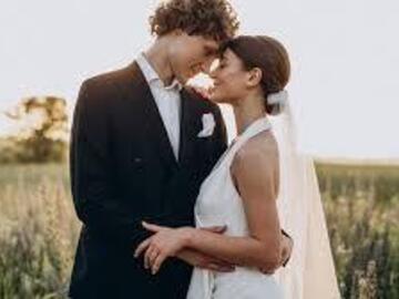 Selling:   WILL I EVER GET MARRIED? Shamanic AstroTarot Reading