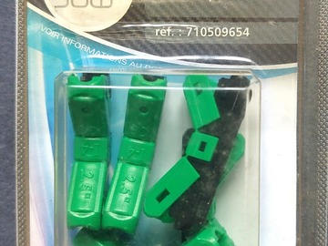 À vendre: 	Lot de 10 bornes de connexion