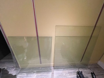 Selling: Lot de 4 vitres