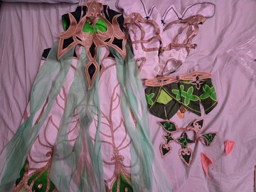 Selling with online payment: Genshin Impact Nahida Cosplay w/ Wig