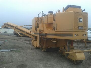En alquiler: VENDO/ALQUILO FRESADORA DE 2 MTS CMI PR 450