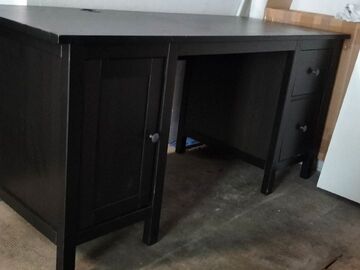Vente: Bureau noir 155x65, h 74 cm, plateau à restaurer