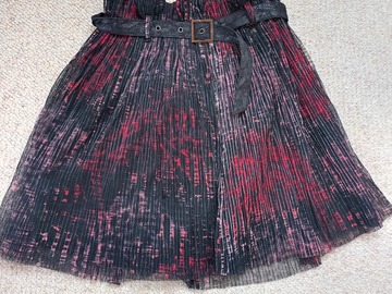Selling: Cute tulle mini skirt