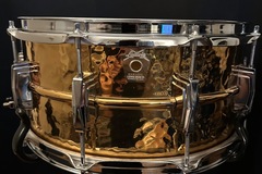Selling with online payment: Ludwig Hammered Bronze 6.5x14 Snare Drum 