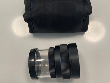Selling with online payment: Contact lens magnifier, hardly used 