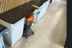 Gebruikte apparatuur: bureau met opbergruimte