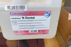 Gebruikte apparatuur: Neodisher vloeistof