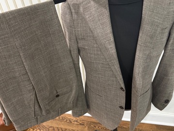 Selling with online payment: E Thomas Wool Silk Linen 38R Full suit 