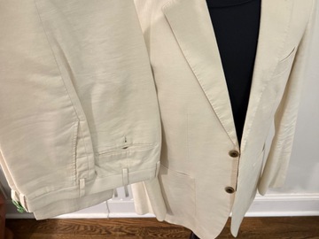 Selling with online payment: Light Cream wool linen 38R Full suit 