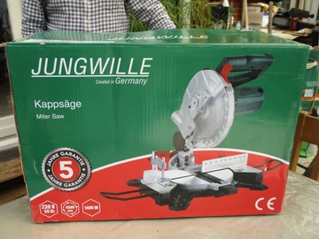 À vendre: scie circulaire neuve