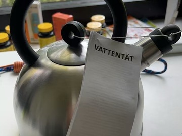 Selling: ikea kettle