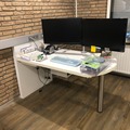 Gebruikte apparatuur: Diverse bureaus
