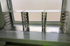 Gebruikte apparatuur: RVS Tray Houders 3 stuks