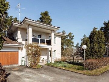 Renting out: For rent: Bright and spacious 137 m² home in Espoo near Otaniemi
