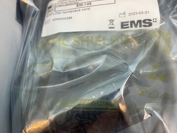 Gebruikte apparatuur: EMS AirFlow handstukslang EM-145 A
