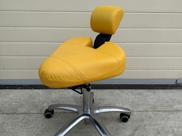 Gebruikte apparatuur: Gele BQE stoel