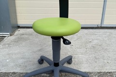 Gebruikte apparatuur: Sirona Stoel - Groen