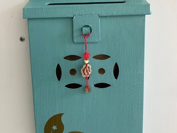  : HK Letter Box in provence vintage