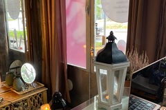 Vuokrataan: Kauneushoitola hiustenpesupaikalla