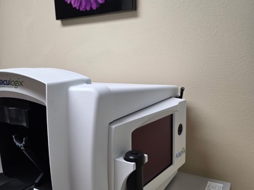 Selling with online payment: Maculogix AdaptDX Dark Adaptometer,  (Model Dx-4) tabletop