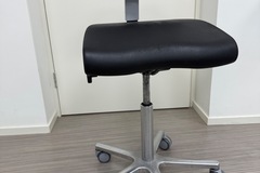 Gebruikte apparatuur: Werkstoel