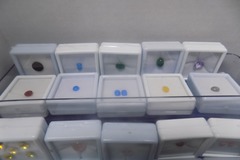 Bulk Lots: Lot of25 Genuine gemstones