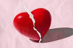 Selling: Stop wondering- insight into your exe's current relationship. 