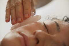 Offering: Revitalize your skin and relax