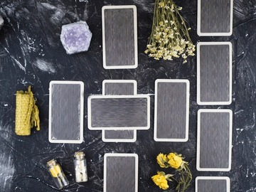 Selling: Celtic Cross Reading on any topic 