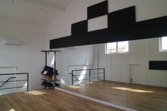 location par demi journée (4h): Salle de répétition de 40m² (demi journée)